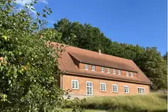 Berghaus-ueber-dem-Inselsee--Herberge-auf-dem-Hoff-Schawernack__t16706.webp