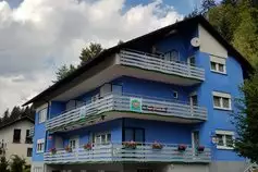 Blaues-Haus__t12722.webp