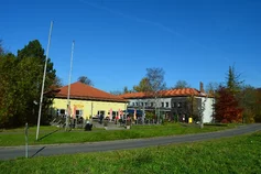 Tagungshaus-Lebensbogen-eG-Begegnung-an-den-Helfensteinen__t12099.webp